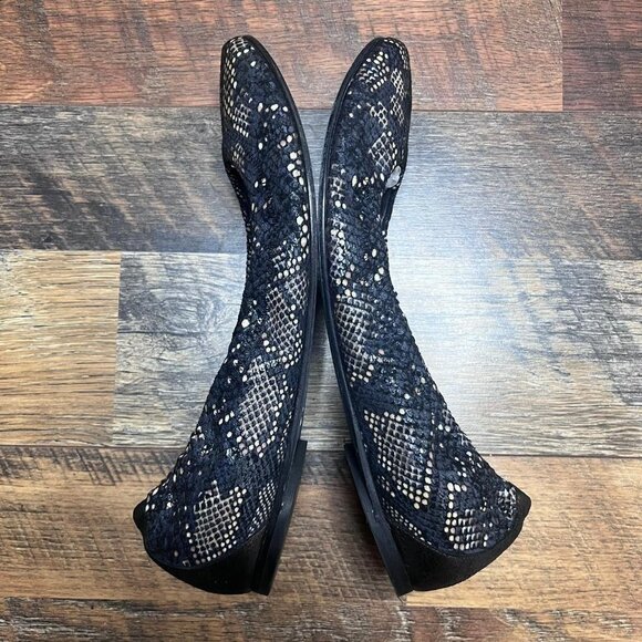 Donald J Pliner Women’s Abram Snake Black Fabric Slip On Flats Size 9.5 - Picture 5 of 8